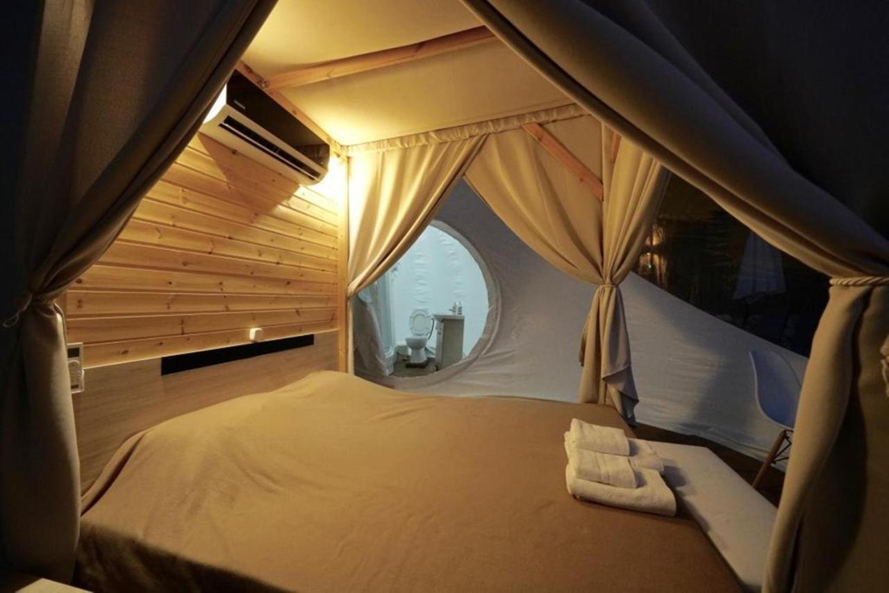 ホテル Bubble Tent ネア・ムダニア エクステリア 写真