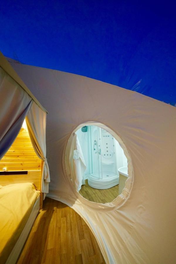 ホテル Bubble Tent ネア・ムダニア エクステリア 写真