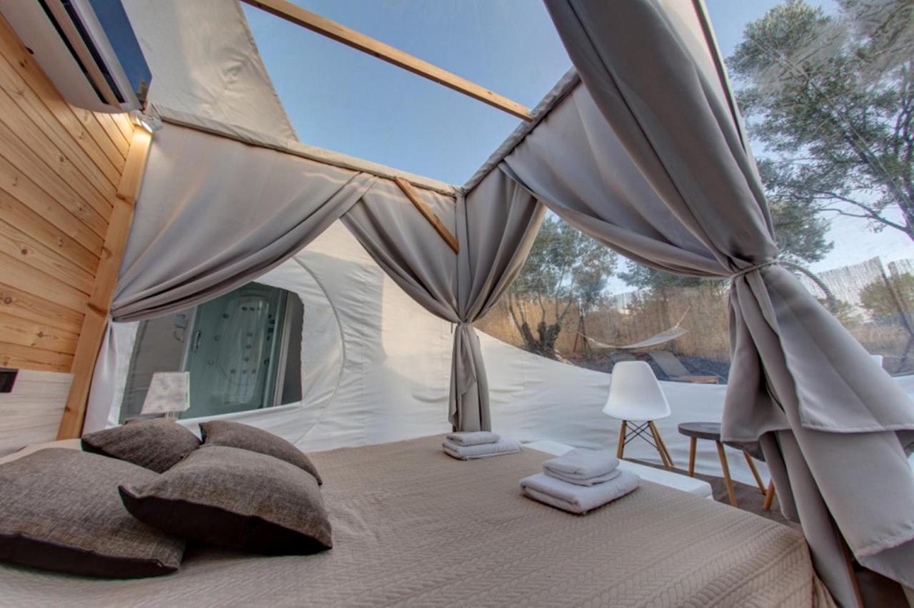 ホテル Bubble Tent ネア・ムダニア エクステリア 写真