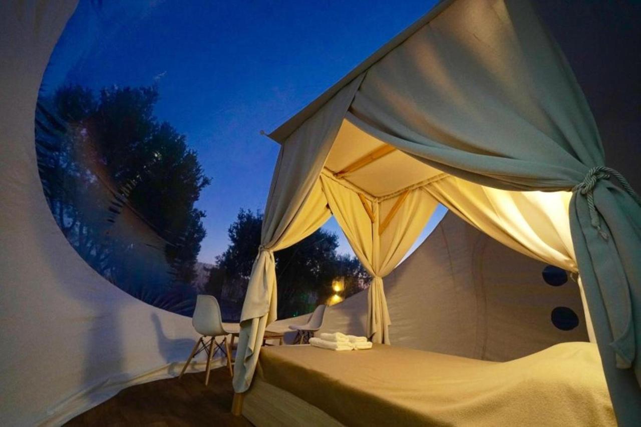 ホテル Bubble Tent ネア・ムダニア エクステリア 写真