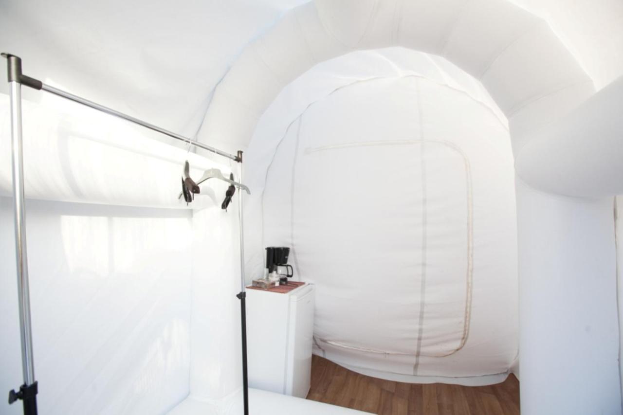 ホテル Bubble Tent ネア・ムダニア エクステリア 写真