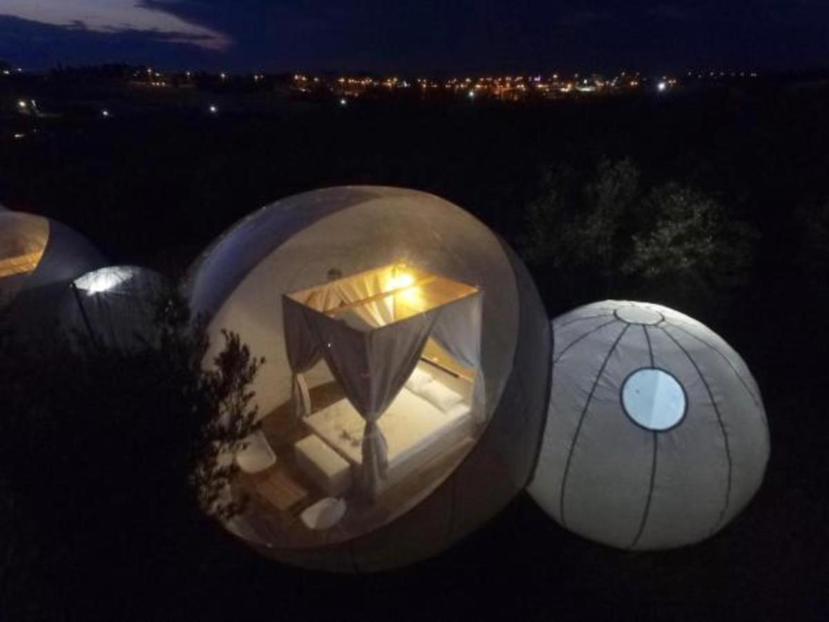 ホテル Bubble Tent ネア・ムダニア エクステリア 写真